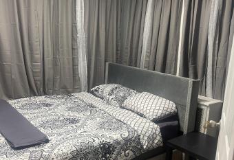 Don cozy grey has Balcony rooms