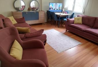 Ma  ka Home has Balcony rooms