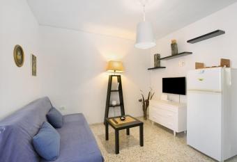 El drago3 has Balcony rooms