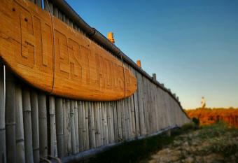 Guesthouse   vasion has Balcony rooms