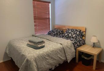 Room Downtown Dallas allows 18 year olds to book a room