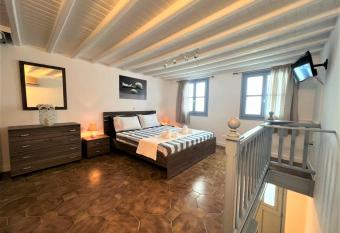 Windmill House Mykonos allows 18 year olds to book a room