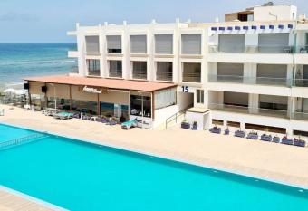 Janna appartement has Balcony rooms