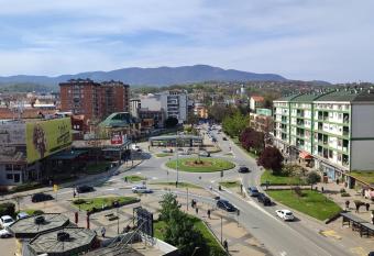 La Vista has Balcony rooms