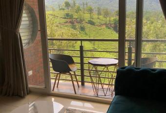 Hillway Nature Resort has Balcony rooms