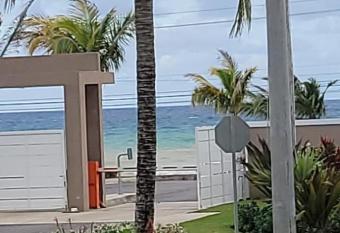 Le-Rendezvous A Charming 2 Bedroom 2 Bath home allows 18 year olds to book a room