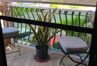 The Palms- Caribbean Estates -10 minutes from the beach- Gated Community allows 18 year olds to book a room