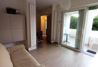 Anfora, appartamento al mare has Balcony rooms