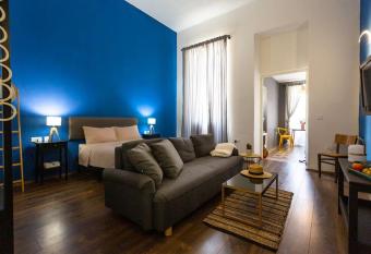 Valletta Archbishop 1 allows 18 year olds to book a room