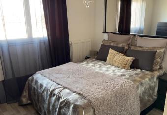 Next to the sea has Balcony rooms