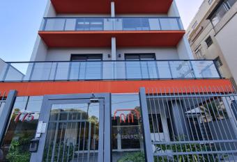 The Park- no cora    o de POA allows 18 year olds to book a room