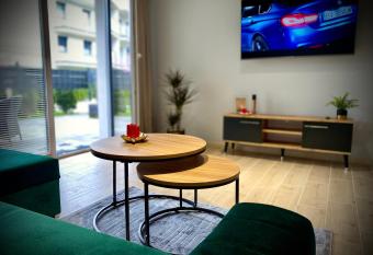 S  oneczny Apartament O  wi  cim has Balcony rooms