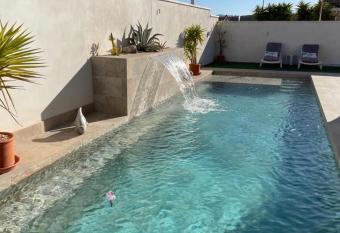 Villa Casa has Balcony rooms