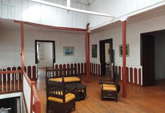 Los Campesinos Vivienda Tur  stica has Balcony rooms