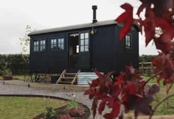 The Winford Retreat allows 18 year olds to book a room