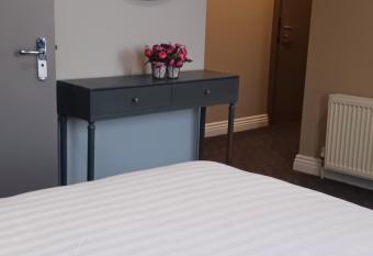 Pv Fallons allows 18 year olds to book a room