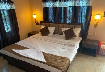 Mount and lake has Balcony rooms