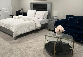 Home Away allows 18 year olds to book a room