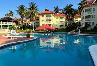 Bucket List Stays allows 18 year olds to book a room