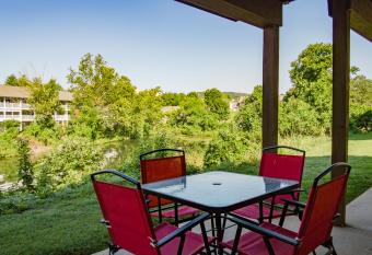 1 BR Walk-In - Water View - FREE TICKETS INCLUDED - FC40-4 has Balcony rooms