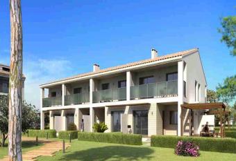 Resort Home 10 has Balcony rooms