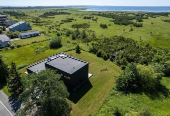 Luxury apartment at the seaside has Balcony rooms