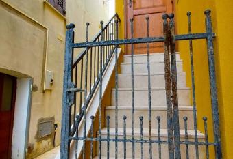 Nido Tornola has Balcony rooms