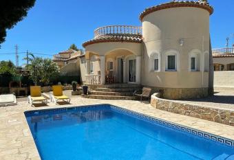 AME437 has Balcony rooms