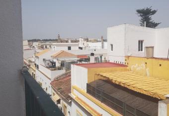 Casa Alejandrina has Balcony rooms