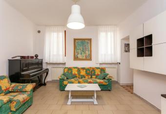 Casa Nicole self check-in has Balcony rooms