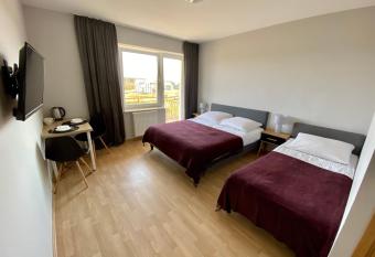 Jastrz  bia Pla  a has Balcony rooms