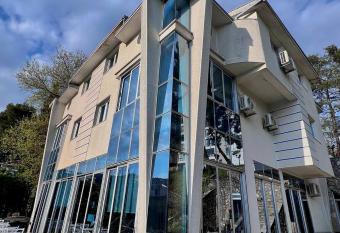 Hotel Ambasador has Balcony rooms