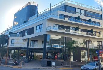 Golden Ross Resort & Spa has Balcony rooms