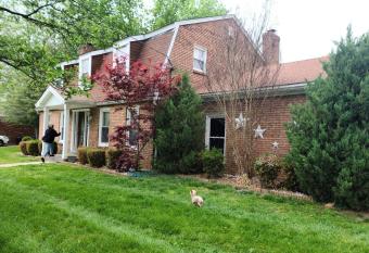 Indy has rooms with a private hot tub