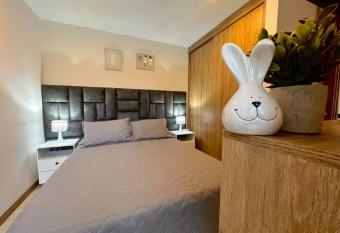 Espectacular vista cerca a cable plaza has Balcony rooms