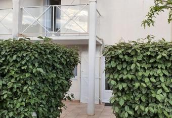 O ABRIGO Maison avec Piscine proche Mer has Balcony rooms