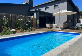 Ma  t   Iphupho has Balcony rooms