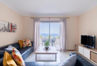 Apartamento Ocean View Vista al Mar has Balcony rooms