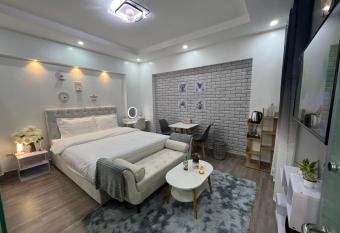 Sunflower Homestay Hai Phong has Balcony rooms