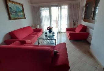 HALKIDIKI GOLDEN BEACH has Balcony rooms
