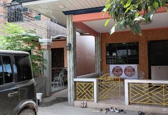 TonCil Homestay - Private House has Balcony rooms