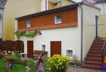 Pension Scheers allows 18 year olds to book a room