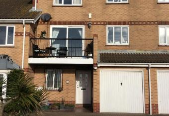 Sand Castles allows 18 year olds to book a room