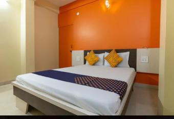 Sunraj Niwas has Balcony rooms