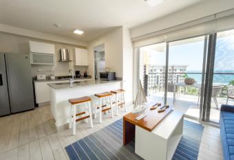 Sea breeze apt at Ventanas has Smoking/Balcony rooms