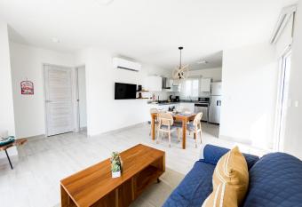 Fascinating apt at Residences has Balcony rooms