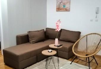 MB apartman has Balcony rooms