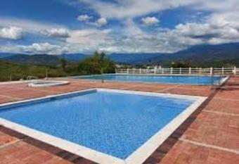 Alojamiento Completo en Anapoima has Balcony rooms