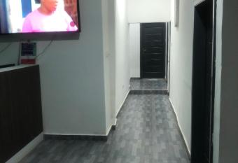 Northwold Hotel has Balcony rooms