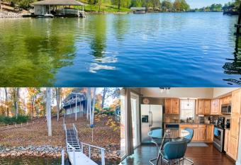 Quiet cove~Cottage on Smith Mountain Lake has Balcony rooms